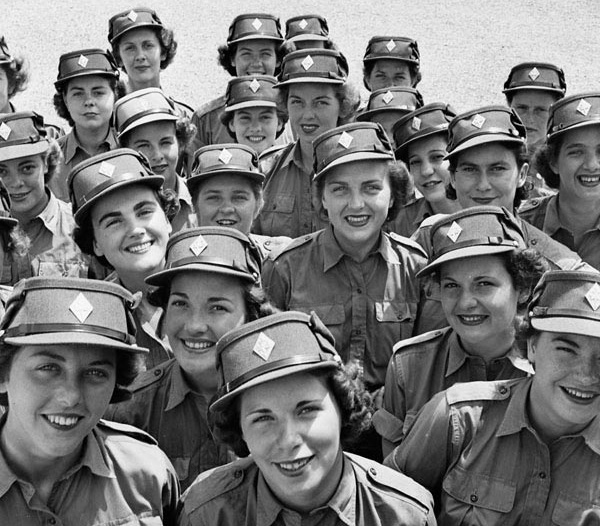 Women in the Forces  Canadian Armed Forces